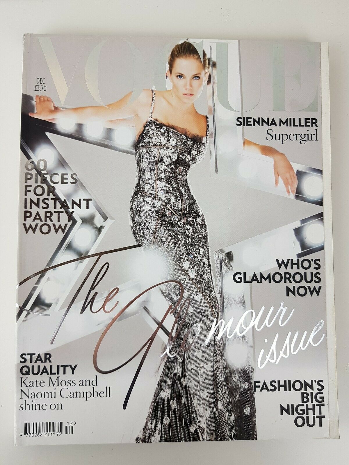 Vogue UK December 2007 December 2007 magazine back issue cover