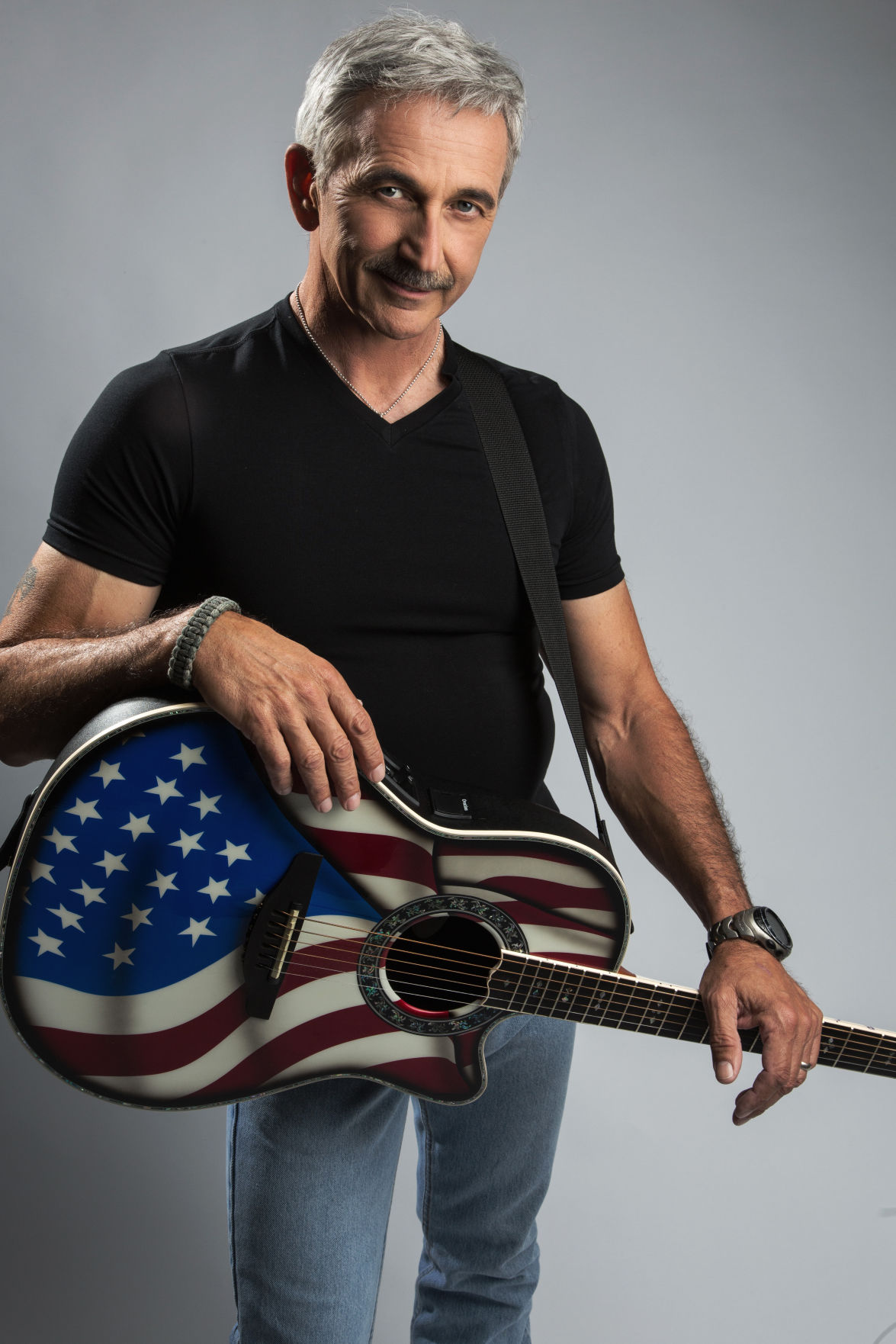 Aaron Tippin